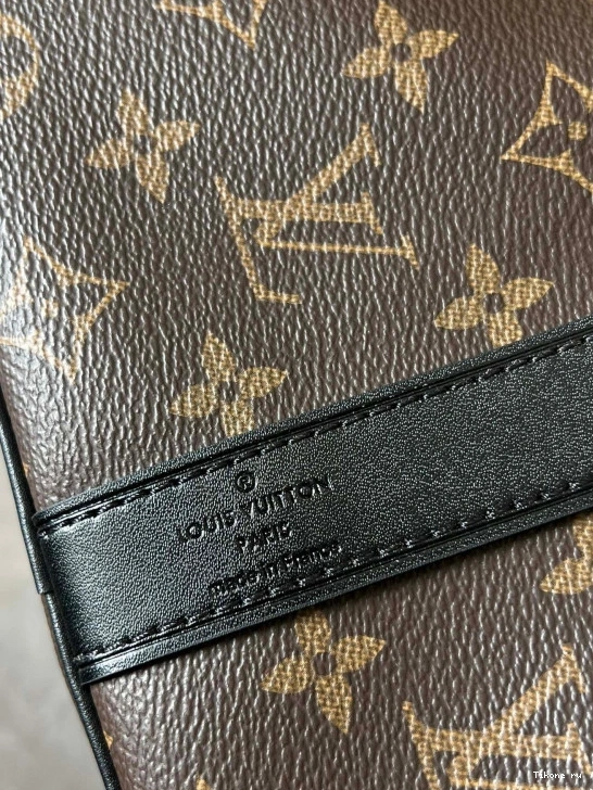 Affordable 45 Vuitton Louis Keepall 0812